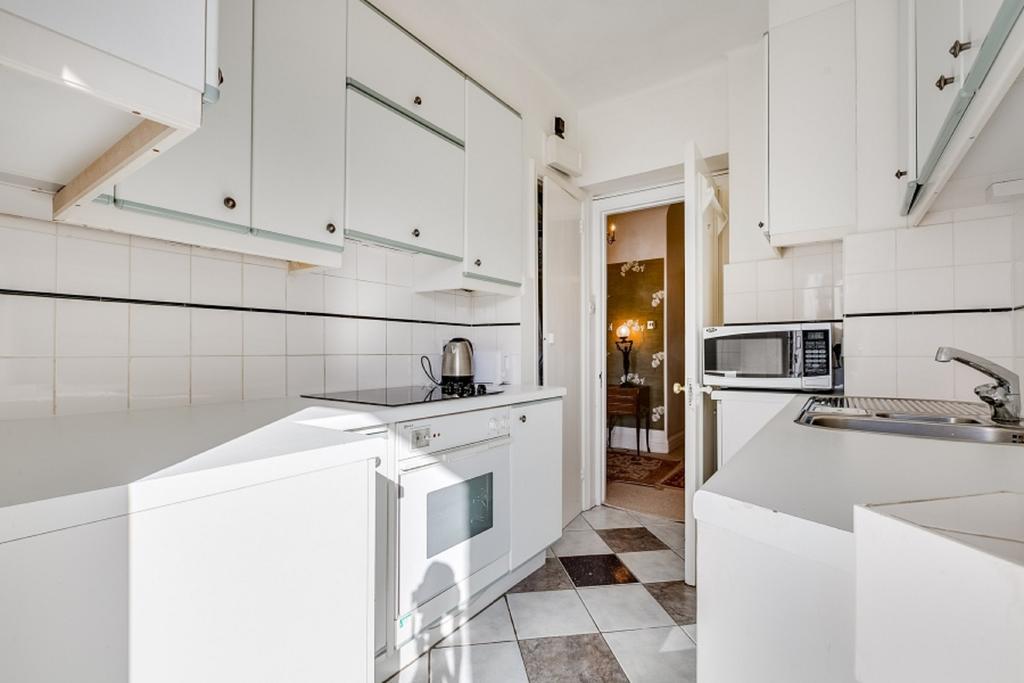 Executive Knightsbridge Apartment Лондон Экстерьер фото